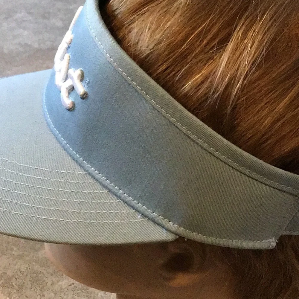 Titleist golf visor